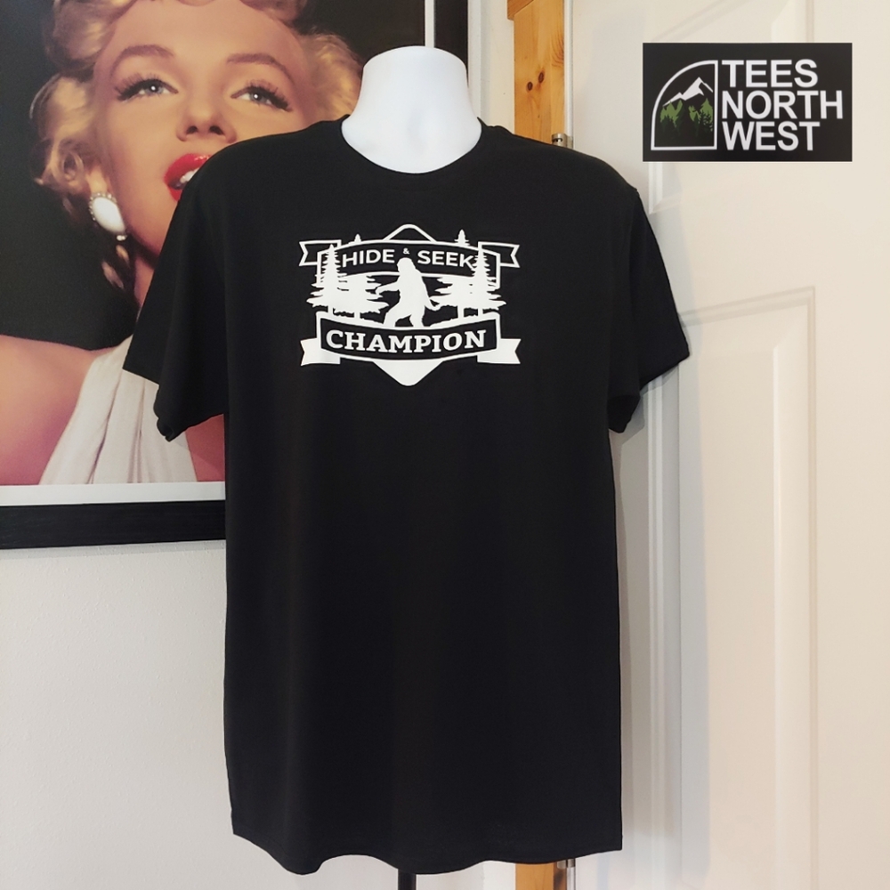 NWT Hide & Seek Champion Graphic Tee, Men's Various Sizes, Black